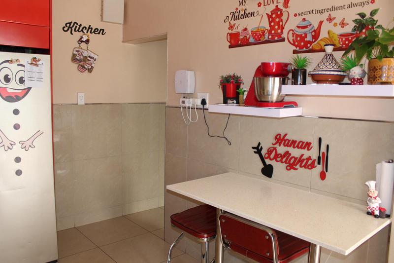 2 Bedroom Property for Sale in Ruyterwacht Western Cape